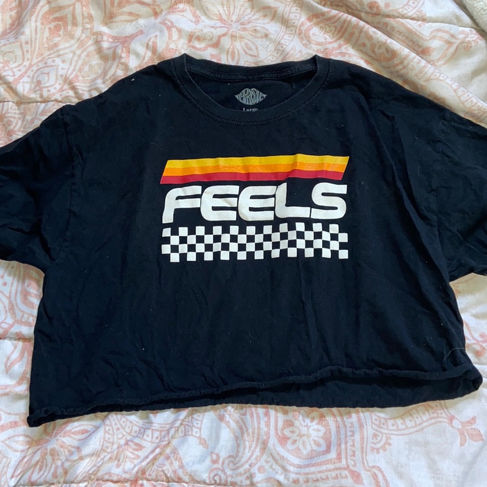 “Feels” croptop